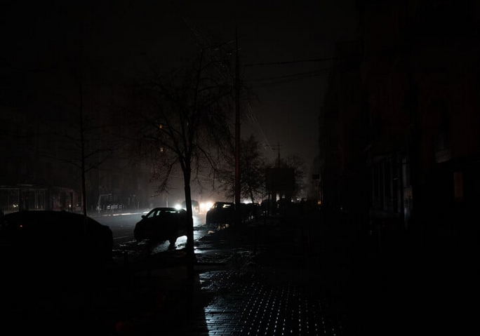 Масштабне відключення світла та зв'язку: у Калінінграді та низці міст зникла електроенергія Масштабне відключення світла та зв'язку: у Калінінграді та низці міст зникла електроенергія